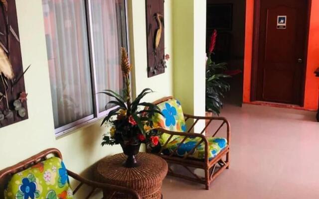 Hotel Cinera
