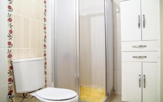 Lovely Flat With Balcony in Cesme Close to Sea