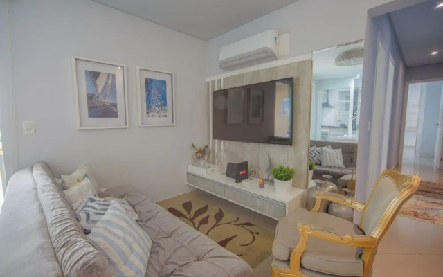 Apto pet Friendly c Churrasqueira a 100m da Praia