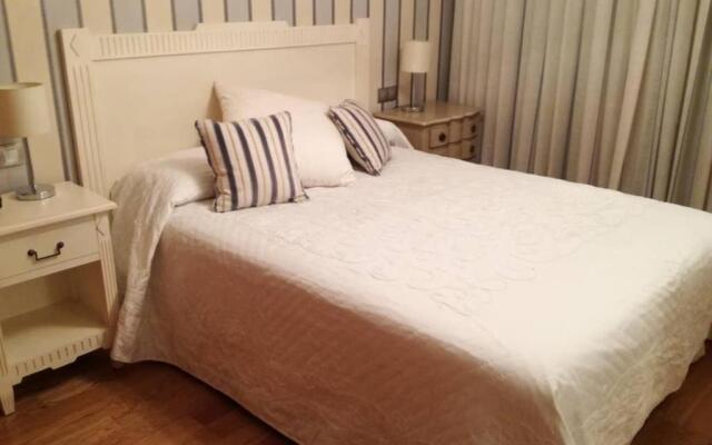 Apartamento Sanxenxo, 30 metros playa, céntrico.
