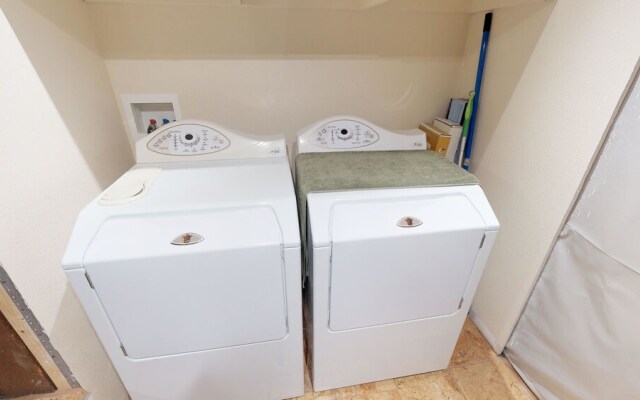 Stunning Apple Lane Log Cabin