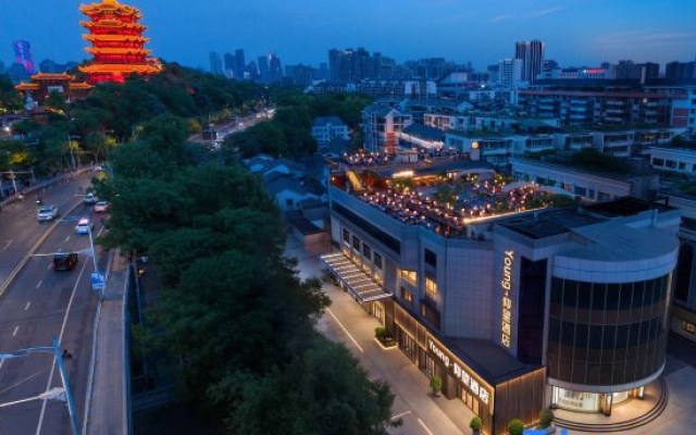 Young Lookingfor Hotel – Outside – Wuhan