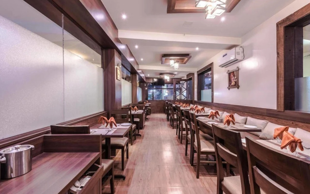 Hotel Veer Residency