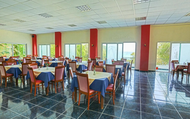 Amfitriti Hotel