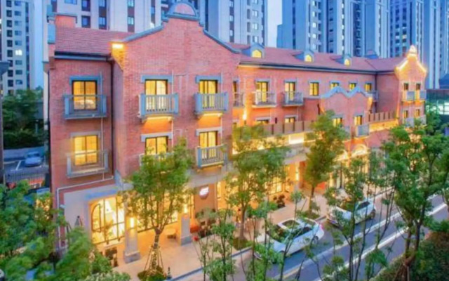 Yifeng Boutique Hotel