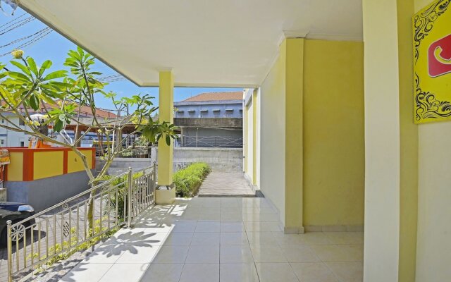 OYO Life 90675 Ld Residence