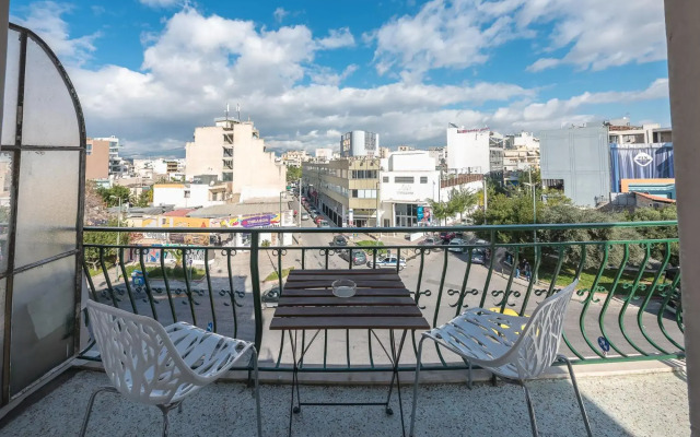 Super Paradise Apartments