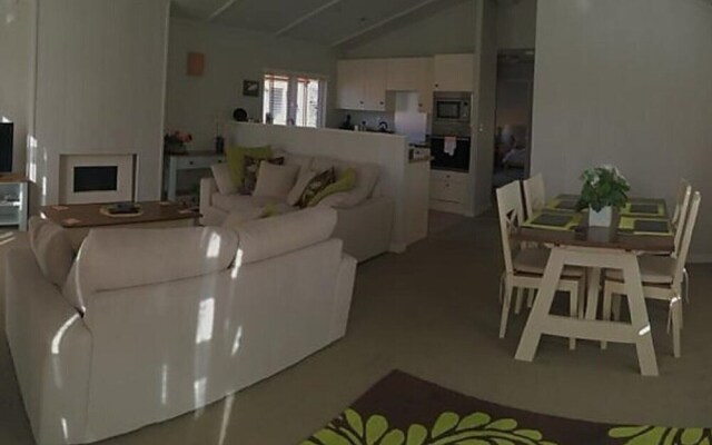 2-bedroom Lodge in Ely