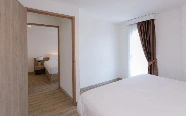 B2 Nakhon Sawan Premier Hotel