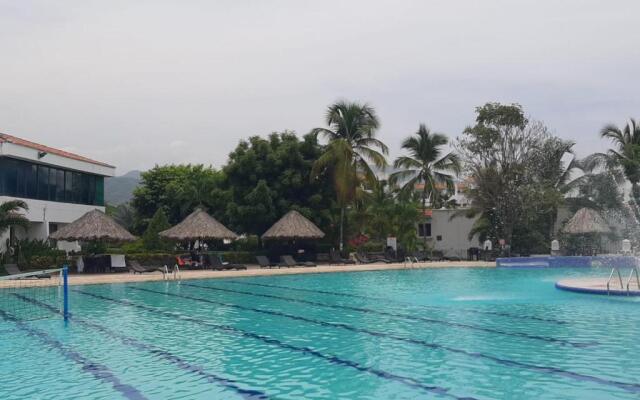 Costa Azul Suite 804