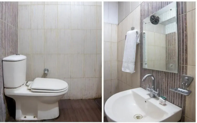 Hotel Comfort Home by OYO