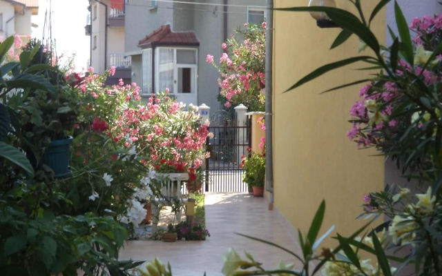 Guest house Stoyanovi