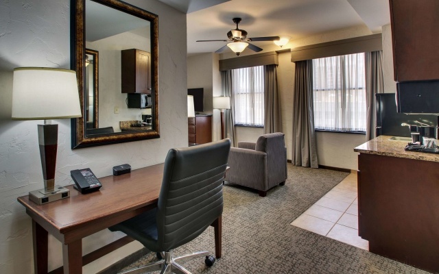 Drury Plaza Hotel San Antonio Riverwalk