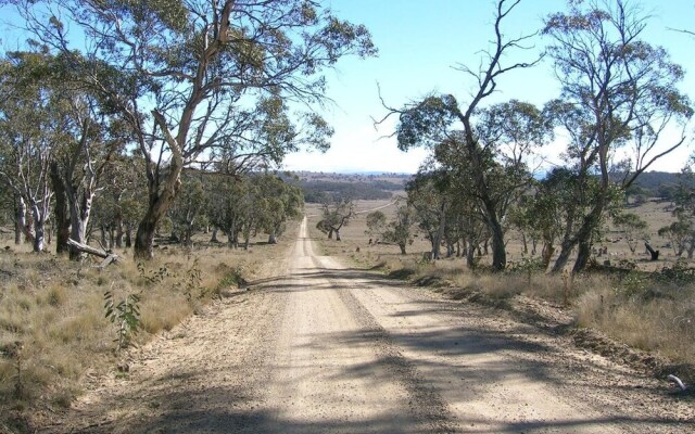 Cooma Motor Lodge Motel