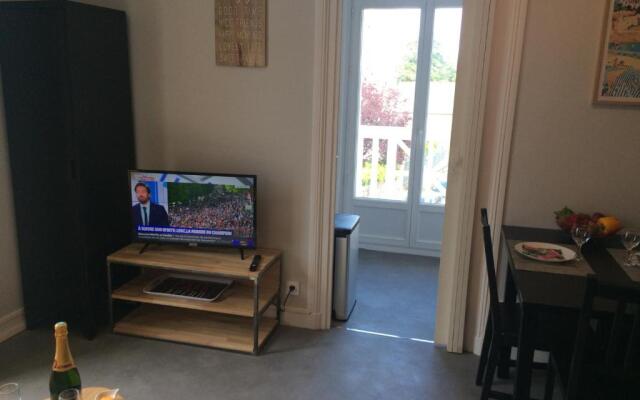 Dinard: studio à 100 m de la plage de L'Ecluse