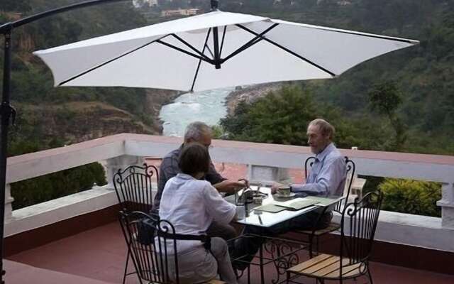 Monal Resort