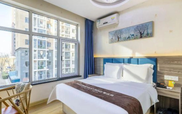 7Days Inn Chain Hotel (Beijing Yinghai Huangyi Road Nanhai Jiayuan)