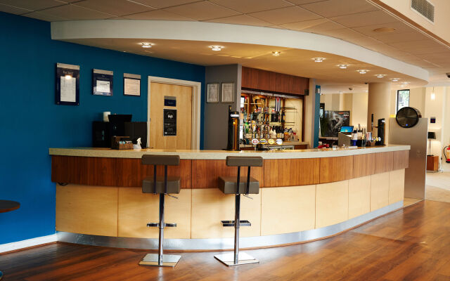 Holiday Inn Express Cheltenham by IHG