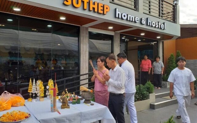 Suthep Home & Hostel