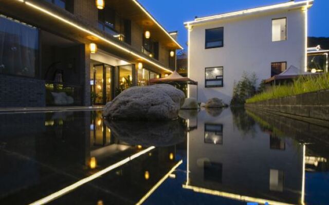 Wuxi Dayin Mountain Residence Garden Homestay