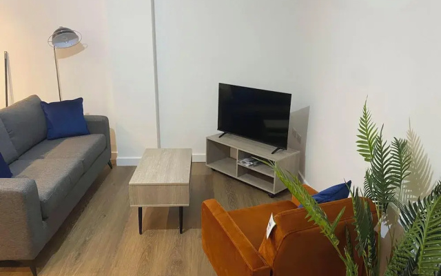 The Square Apartments Flat 4