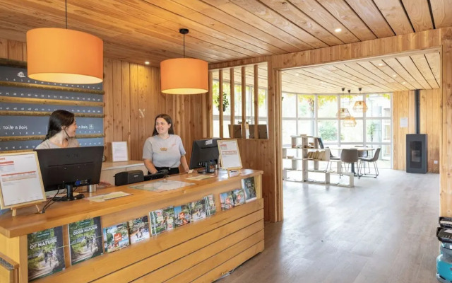 Camping dAngers du Lac de Maine