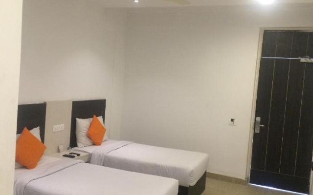 Grand Heritage Resort – Guest Rooms – Greater Noida