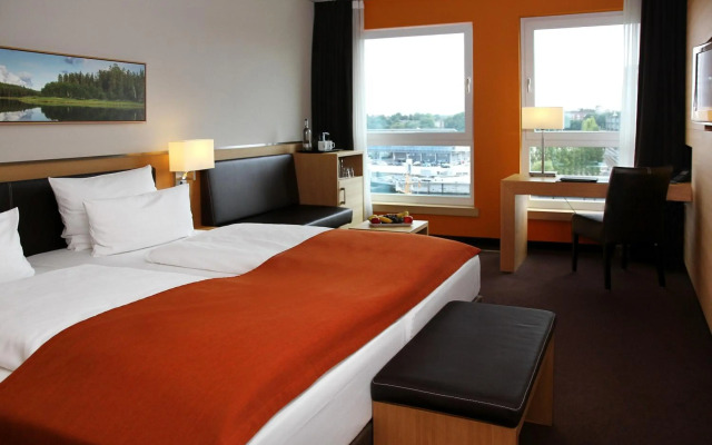 Mövenpick Hotel Stuttgart Airport