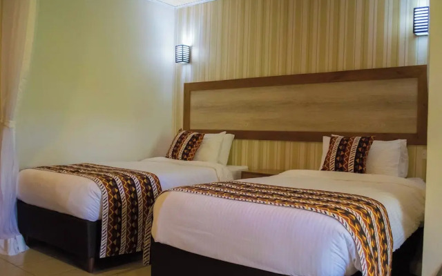 Starling Bird Resort