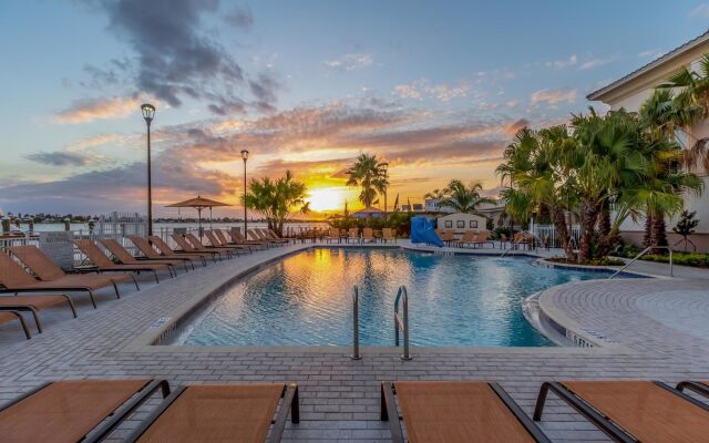 Courtyard St. Petersburg Clearwater/Madeira Beach