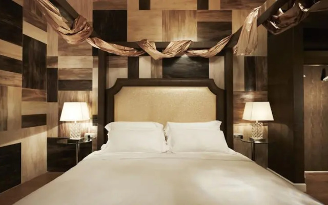 Platinum Royal Suite