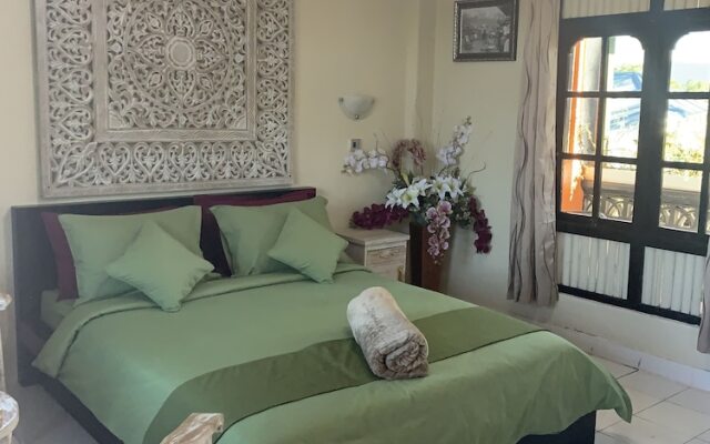 Batur Sunrise Guesthouse – Balcony – Kintamani