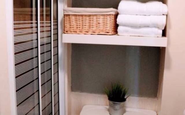 2 Bedroom Central Apartment