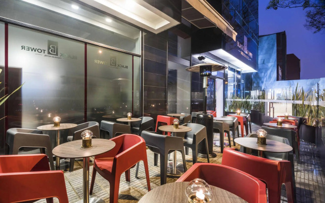 Hotel Black Tower Premium