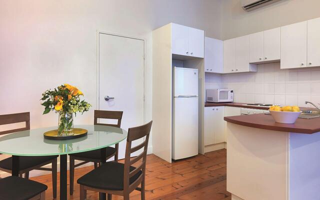 Adina Apartment Hotel Melbourne on Flinders