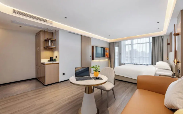 Poltton International Apartment Gaoming