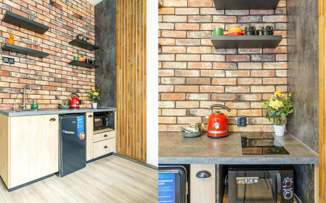 SeApart. На Большом 13 (бывш. Апартаменты на Большом проспекте Петроградской Стороны)