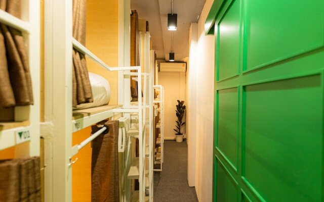 Khaosan Social Capsule Bangkok - Adult Only - Hostel