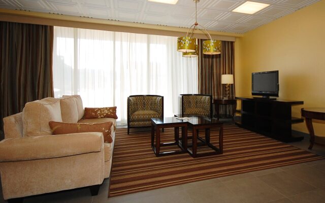 Quality Inn & Suites Charleston - Civic Center