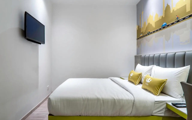 Hotel Le Roi Express @ Karol Bagh