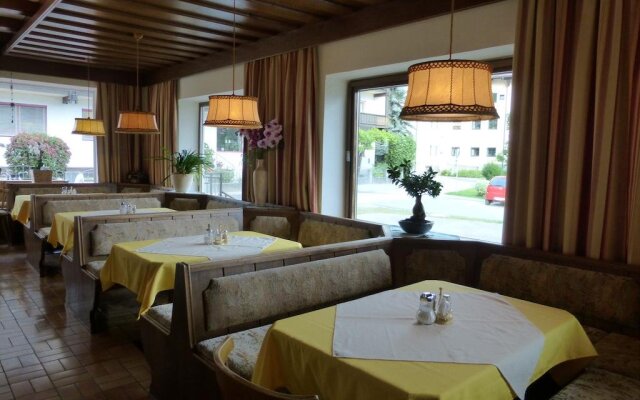 Appartment-Hotel Theresianna