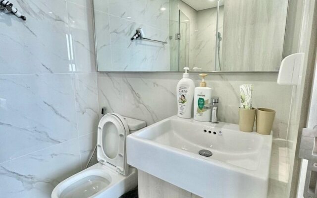 Vinhomes Smart City Luxury Apartment