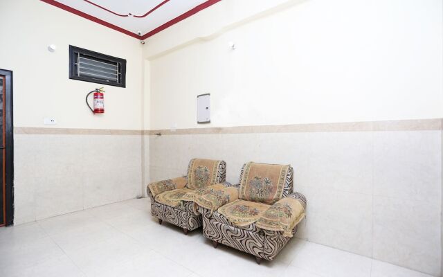 OYO 10827 Hotel Dev Bhoomi