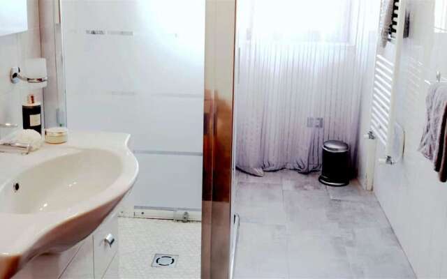 Villa Castelnuovo Apartments