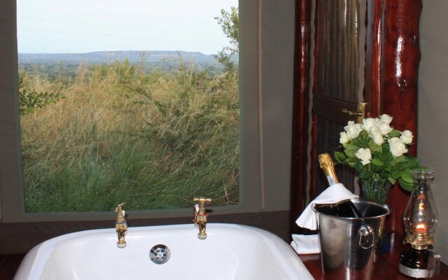 Zwahili Game Lodge & Spa