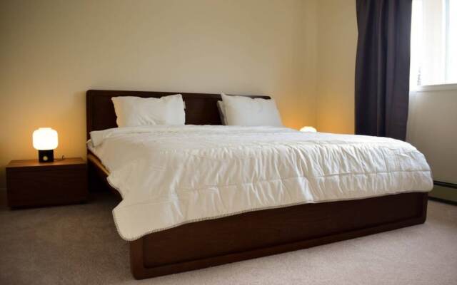 Spacious 4 Bedroom Home on Graveley Street