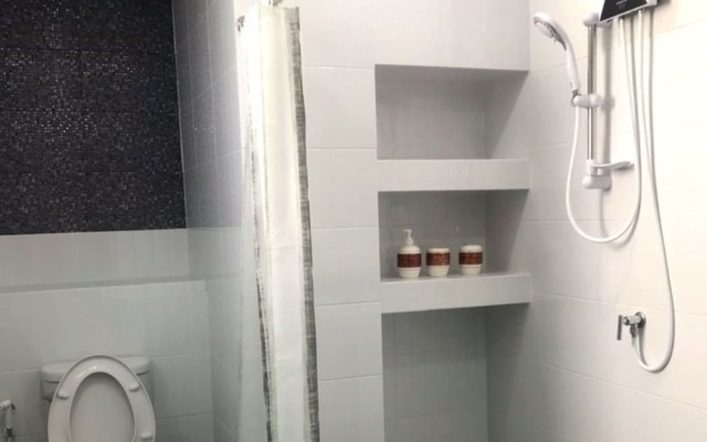 Baan Mae Suvarnabhumi Airport