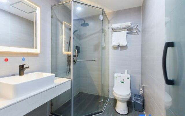 Youjiaxuan Hotel (Shanghai Xinchang Ancient Town)