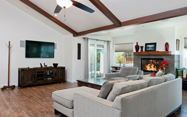 New Ventura Beach Craftsman Home by RedAwning