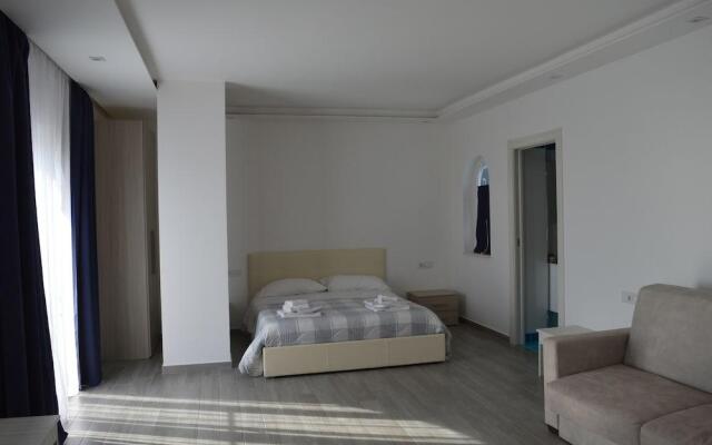 Klaton Beach Hotel